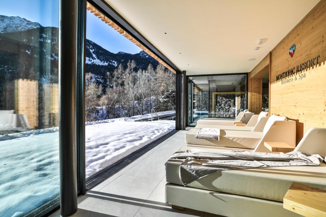 Silou Retreat Hotel Champdepraz Exterior photo