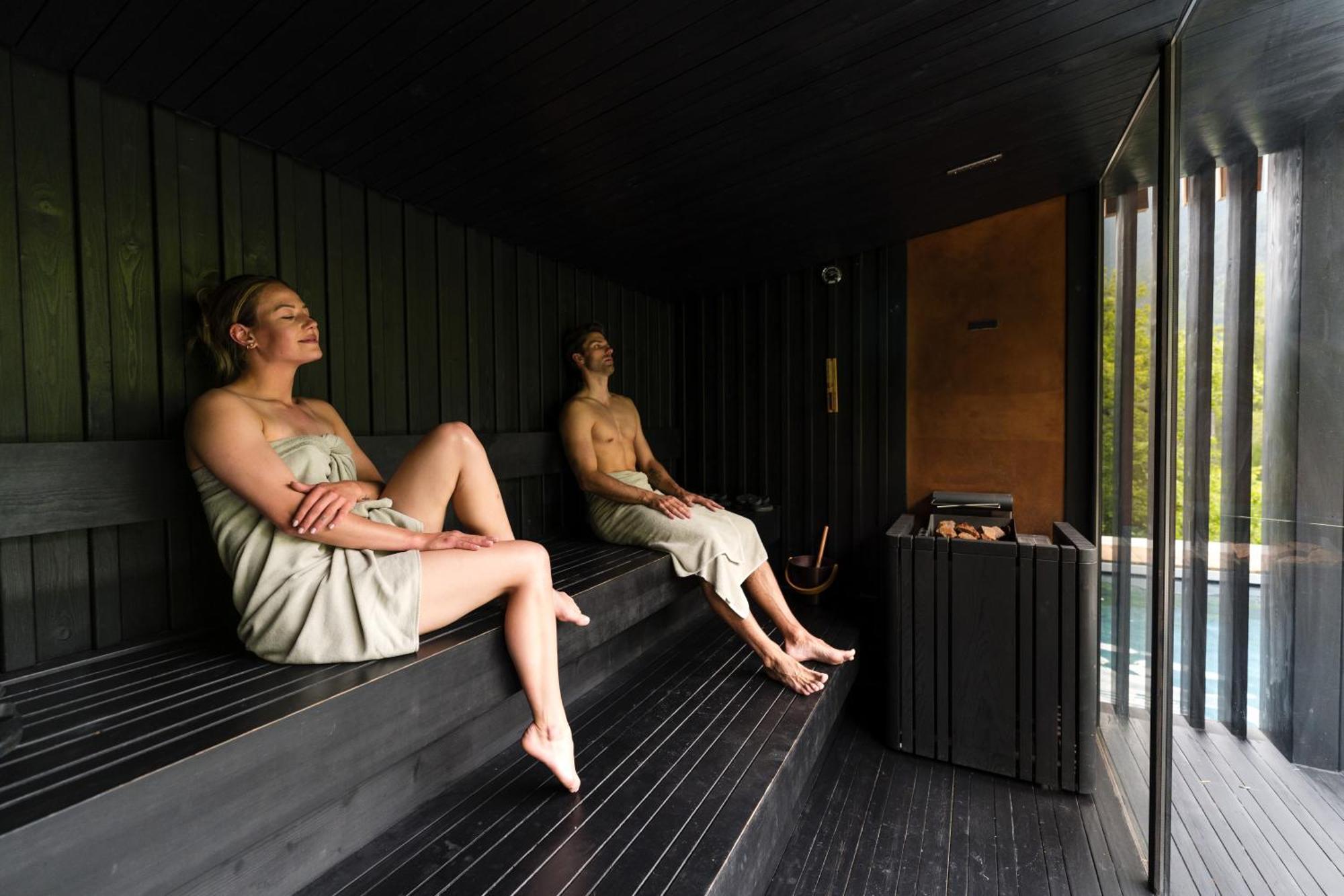 Silou Retreat Hotel Champdepraz Exterior photo