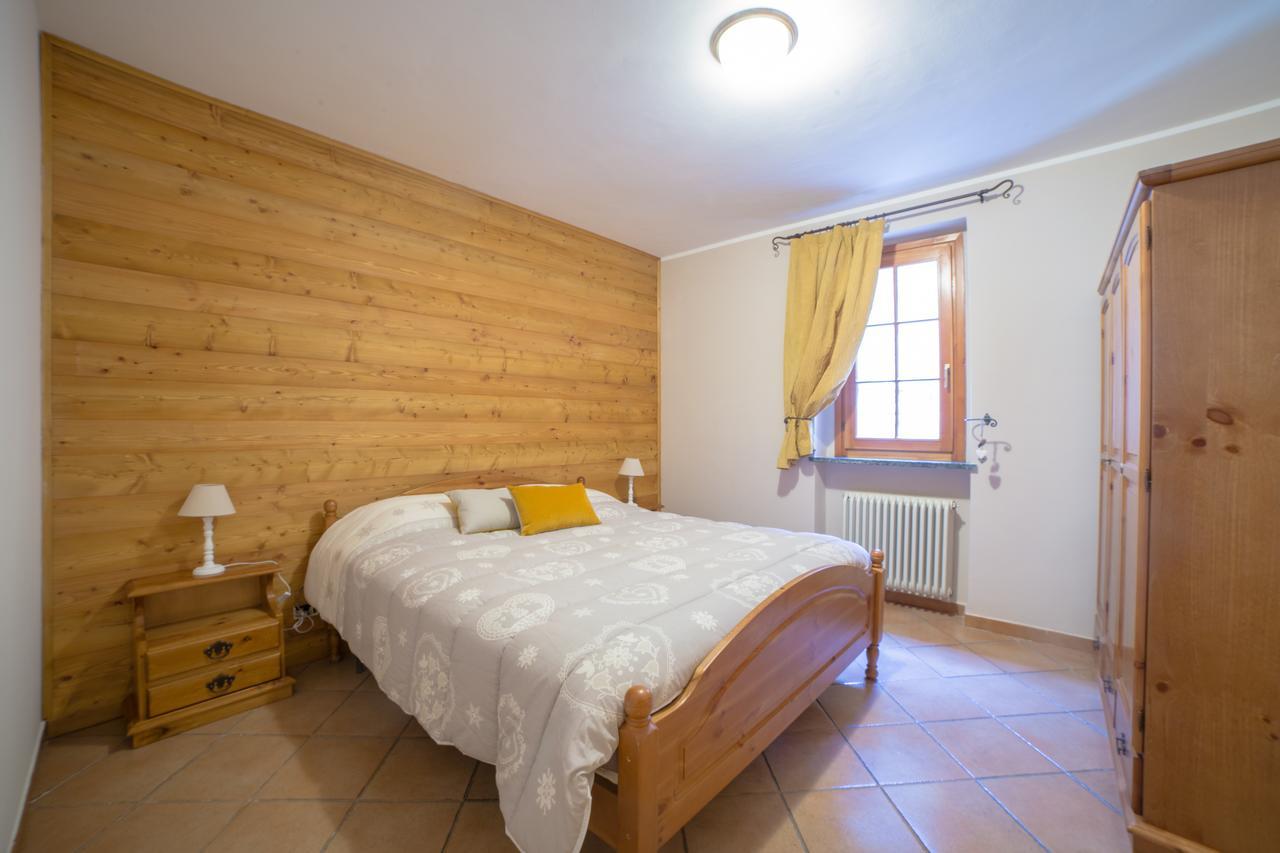 Silou Retreat Hotel Champdepraz Exterior photo