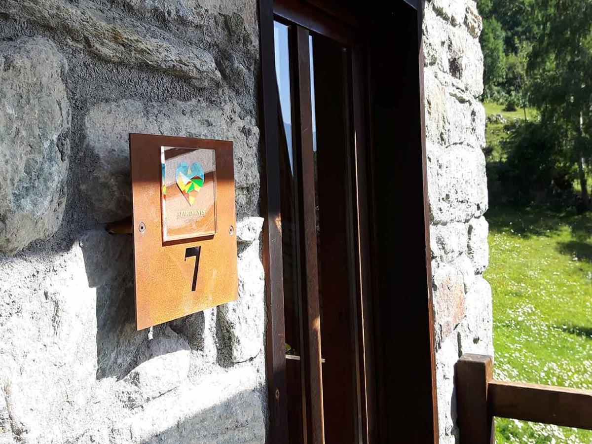 Silou Retreat Hotel Champdepraz Exterior photo